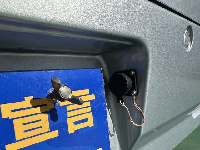 DAIHATSU HIJET CARGO 2023