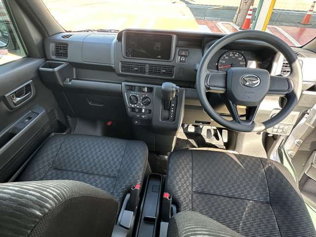 DAIHATSU HIJET CARGO 2023