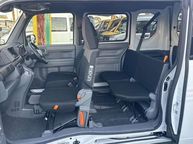 HONDA N-VAN 4WD 2025