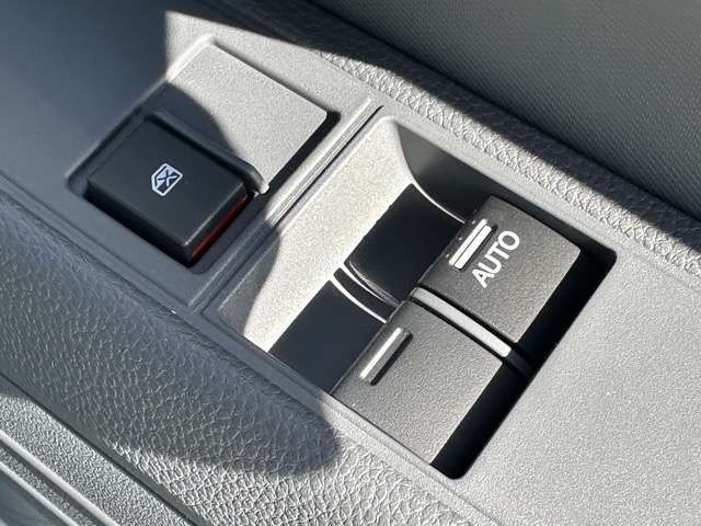 HONDA N-VAN 4WD 2025