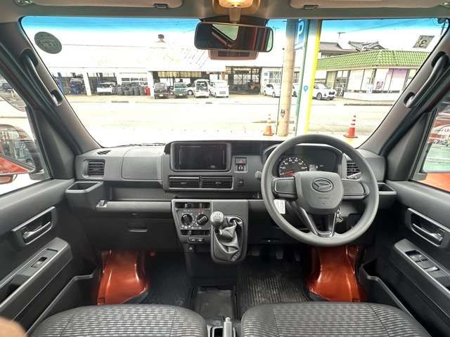 DAIHATSU HIJET CARGO 4WD 2024