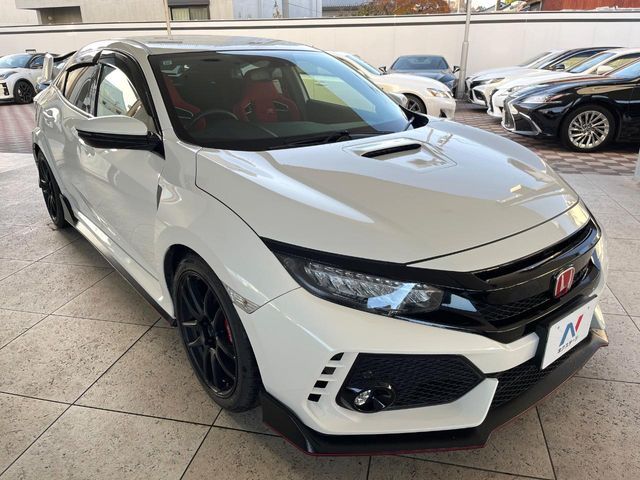 HONDA CIVIC hatchback 2019