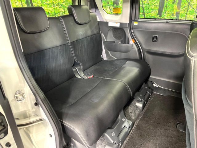 DAIHATSU TANTO CUSTOM 4WD 2017