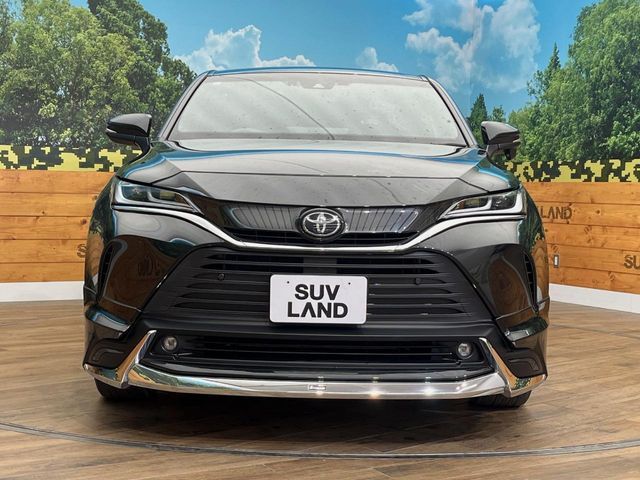 TOYOTA HARRIER 4WD 2021