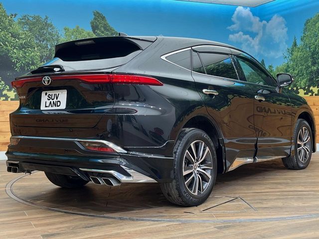 TOYOTA HARRIER 4WD 2021