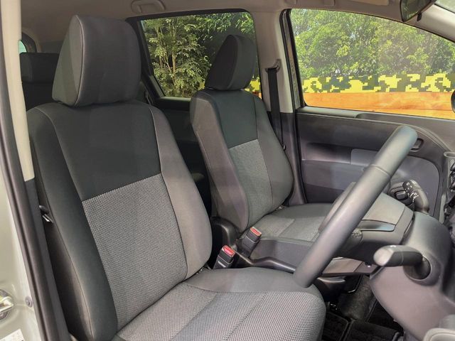 TOYOTA SIENTA HYBRID 2023