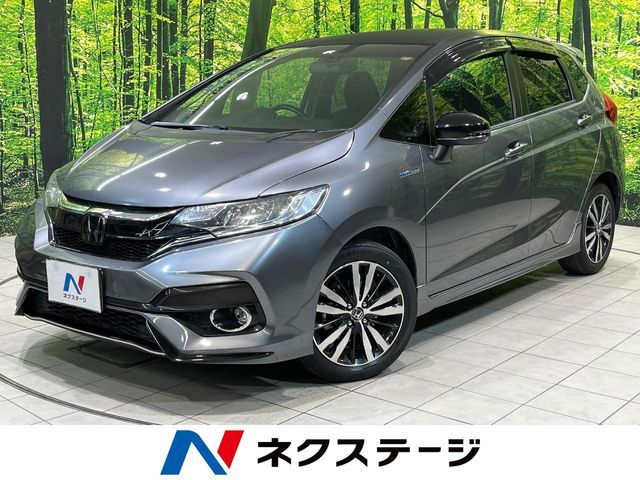 HONDA FIT HYBRID 2017