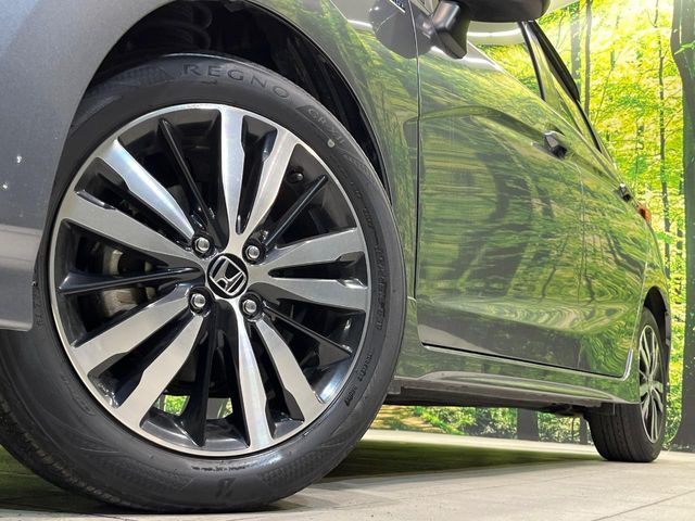 HONDA FIT HYBRID 2017