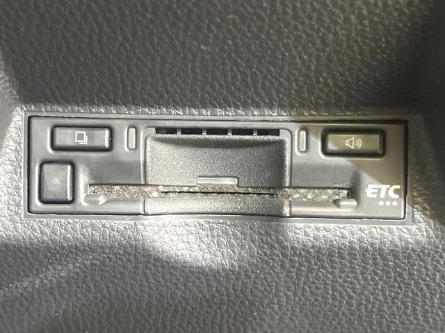 TOYOTA YARIS CROSS 2025