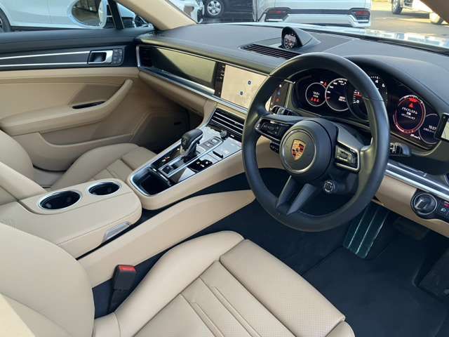 PORSCHE PORSCHE PANAMERA 2024