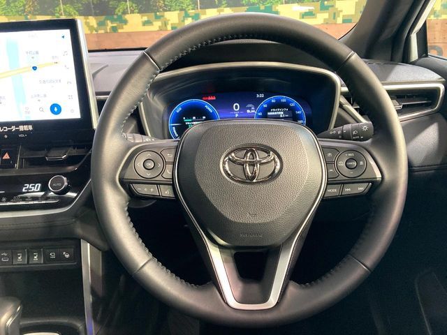 TOYOTA COROLLA CROSS HYBRID 2025