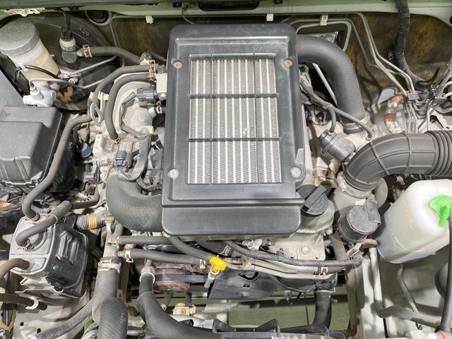 SUZUKI JIMNY 4WD 2010