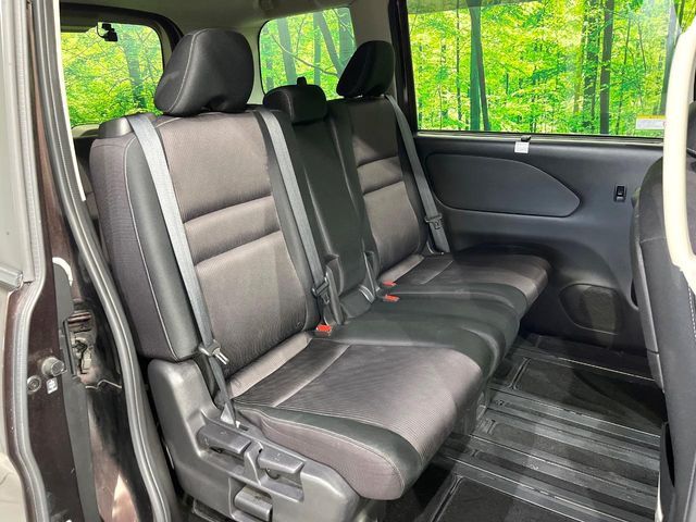 NISSAN SERENA  S-HYBRID 4WD 2016