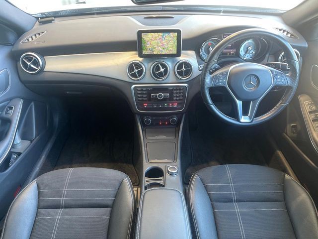 MERCEDES BENZ MERCEDES BENZ GLA class 2015