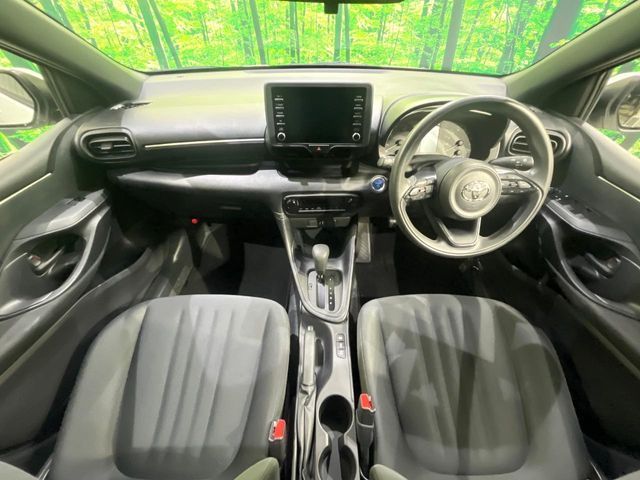 TOYOTA YARIS HYBRID 2022