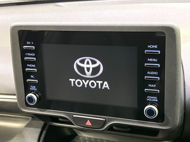 TOYOTA YARIS HYBRID 2022