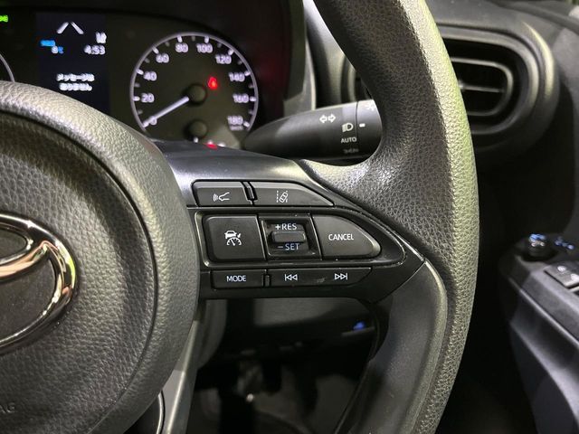 TOYOTA YARIS HYBRID 2022