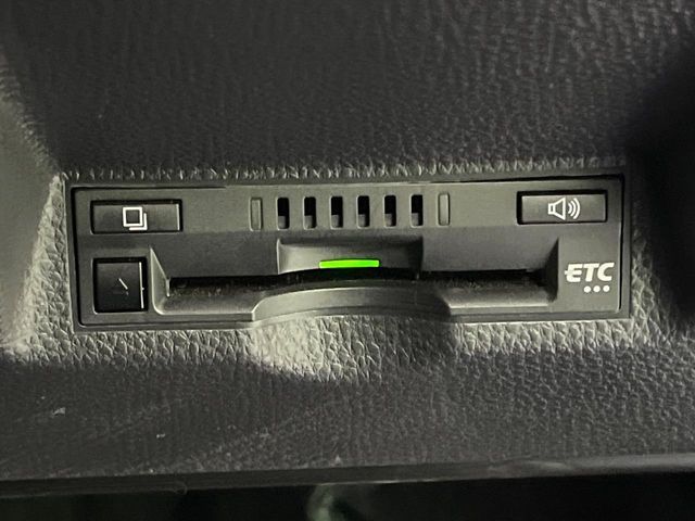 TOYOTA YARIS HYBRID 2022