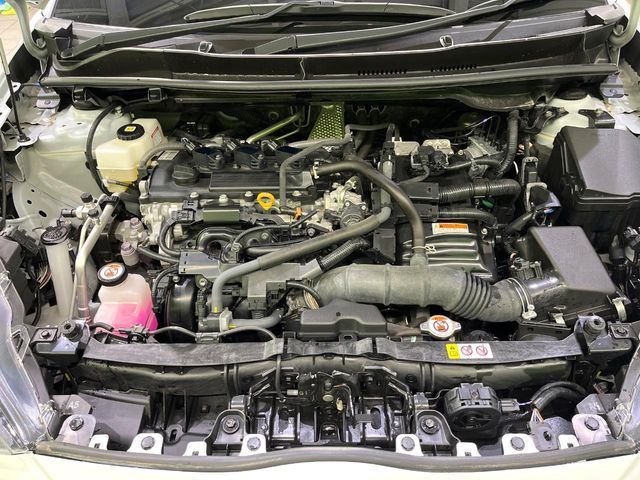 TOYOTA YARIS HYBRID 2022