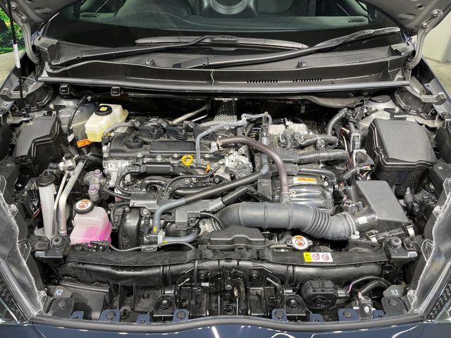 TOYOTA YARIS HYBRID 2024