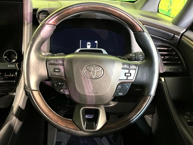 TOYOTA ALPHARD hybrid 4WD 2024