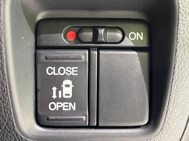 HONDA N BOX 4WD 2016