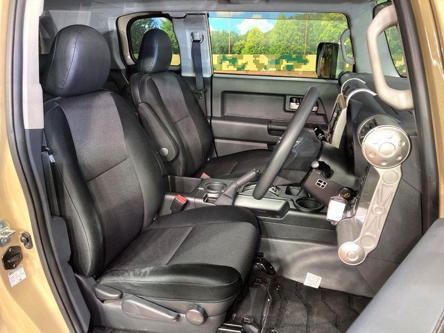 TOYOTA FJ CRUISER 4WD 2016