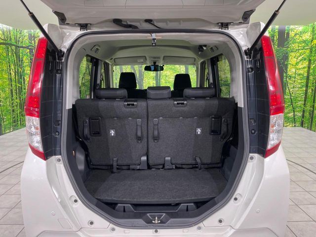 TOYOTA ROOMY 4WD 2017