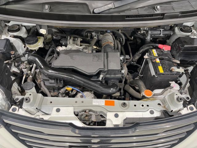 TOYOTA ROOMY 4WD 2017