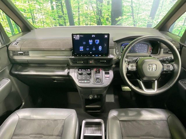 HONDA STEPWAGON e:HEV SPADA 2023