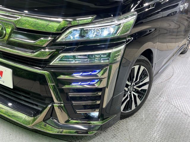 TOYOTA VELLFIRE 2018