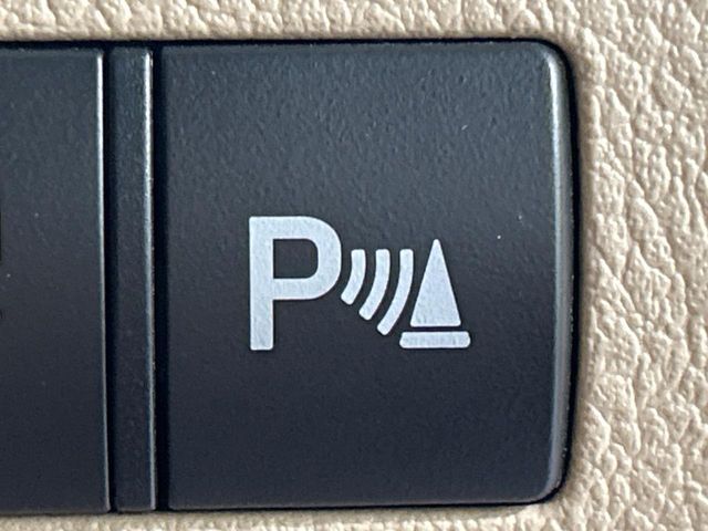 TOYOTA ALPHARD hybrid 4WD 2013