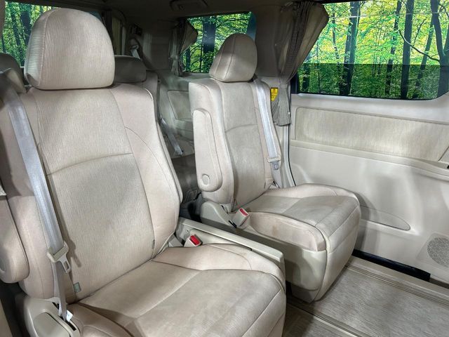 TOYOTA ALPHARD hybrid 4WD 2013