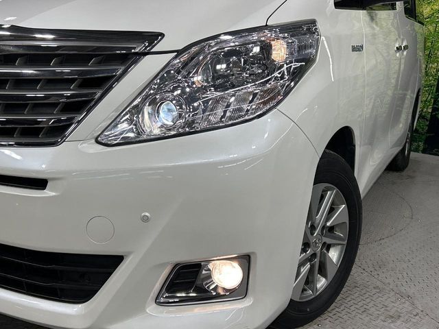 TOYOTA ALPHARD hybrid 4WD 2013