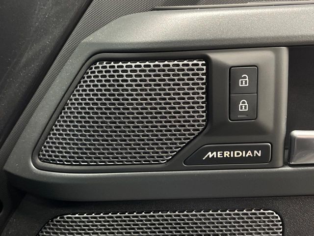 ROVER ROVER DEFENDER 2024