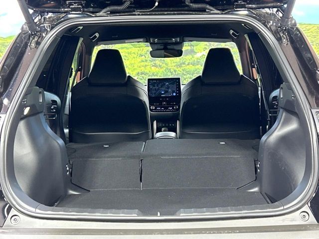 TOYOTA COROLLA CROSS HYBRID 2025