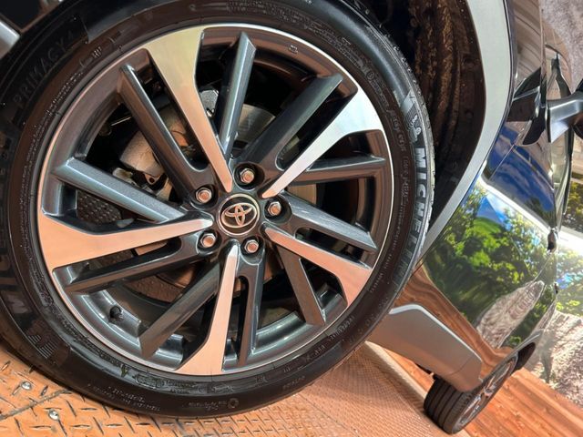 TOYOTA COROLLA CROSS HYBRID 2025