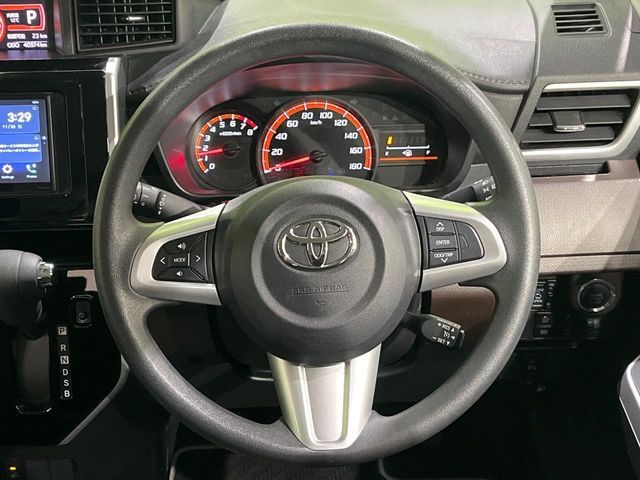 TOYOTA ROOMY 2020