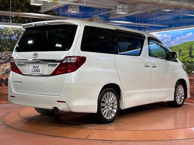 TOYOTA ALPHARD 2013
