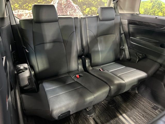 TOYOTA ALPHARD hybrid 4WD 2022