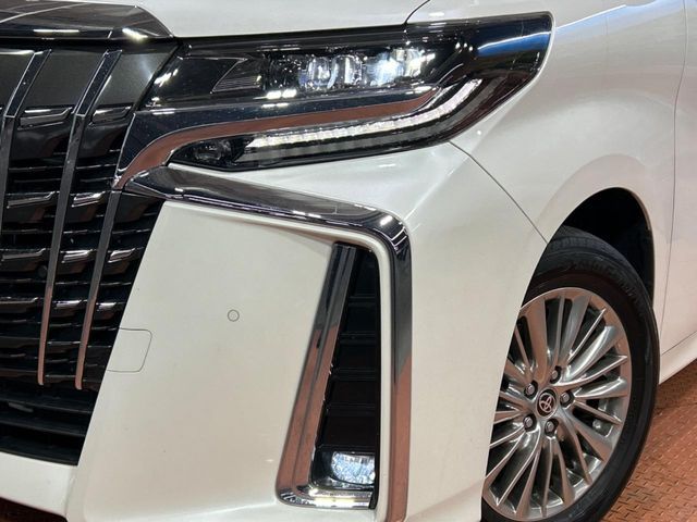 TOYOTA ALPHARD hybrid 4WD 2022