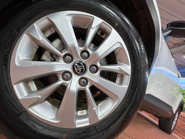 TOYOTA YARIS CROSS 2025