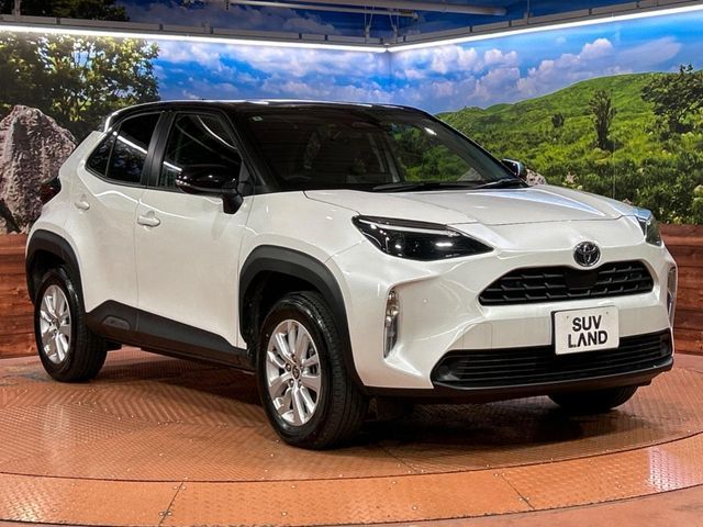 TOYOTA YARIS CROSS 2025