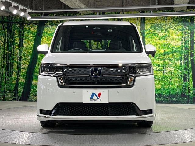 HONDA STEPWAGON e:HEV SPADA 2023