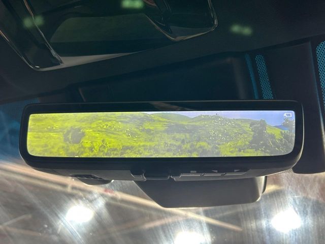 TOYOTA HARRIER HYBRID 2021