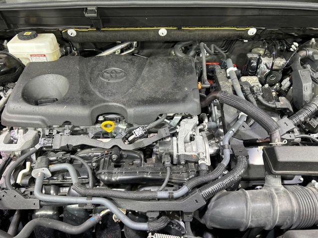 TOYOTA HARRIER HYBRID 2021