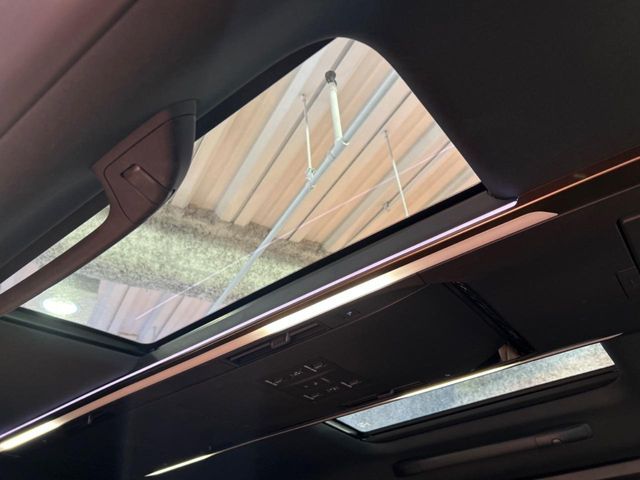 TOYOTA VELLFIRE  HYBRID 4WD 2024