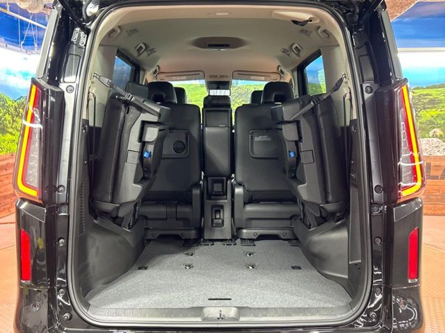 NISSAN SERENA  WG 2025