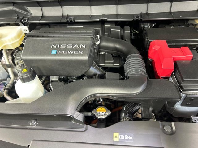 NISSAN SERENA  WG 2025