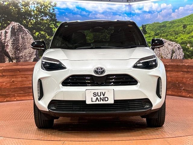 TOYOTA YARIS CROSS 2025